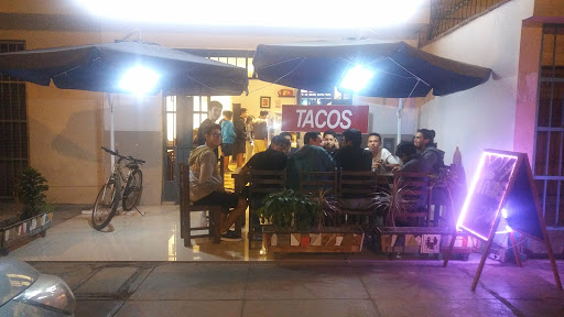 Trestacos mexican grill