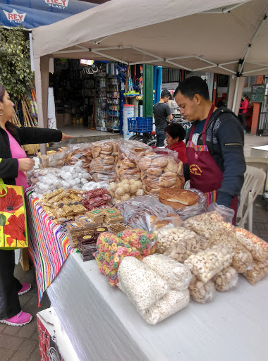 Mercado de Pulgas del Parque Kennedy