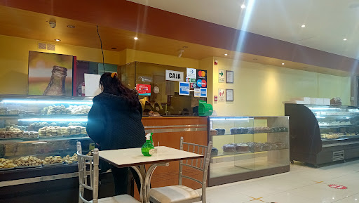 Victoria Pastelería Café