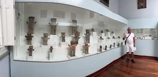 MUSEO ANDRES DEL CASTILLO