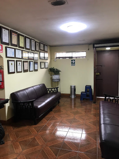 Dermatología Medicina General Dr. Yong