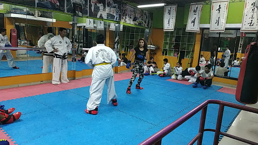 escuela de taekwondo ITF yom-chi sede el agustino
