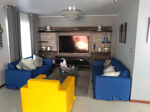 Decoraciones Leo