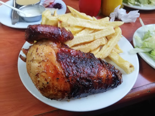 Pollos a la brasa Tomi