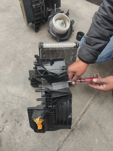 LH AIRE ACONDICIONADO AUTOMOTRIZ
