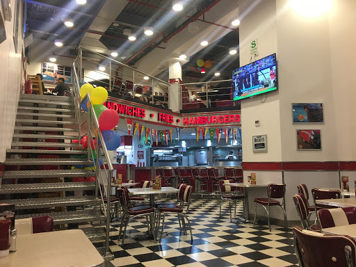 Johnny Rockets - Mega Plaza