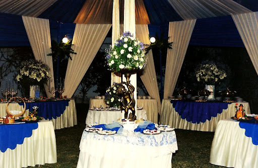 Comidas y Bebidas Lima (Matrimonios, 15 Años, Congresos, Fiestas)