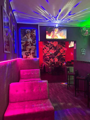 Mylanos Karaoke Bar